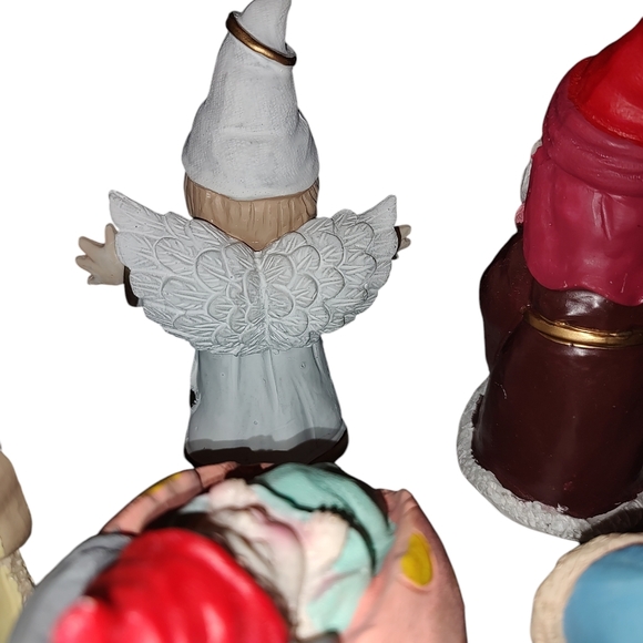 Set of 7 Gnome Nativity Creche Christmas Figures Jesus, Mary, Joseph, Wise Men - Picture 6 of 15